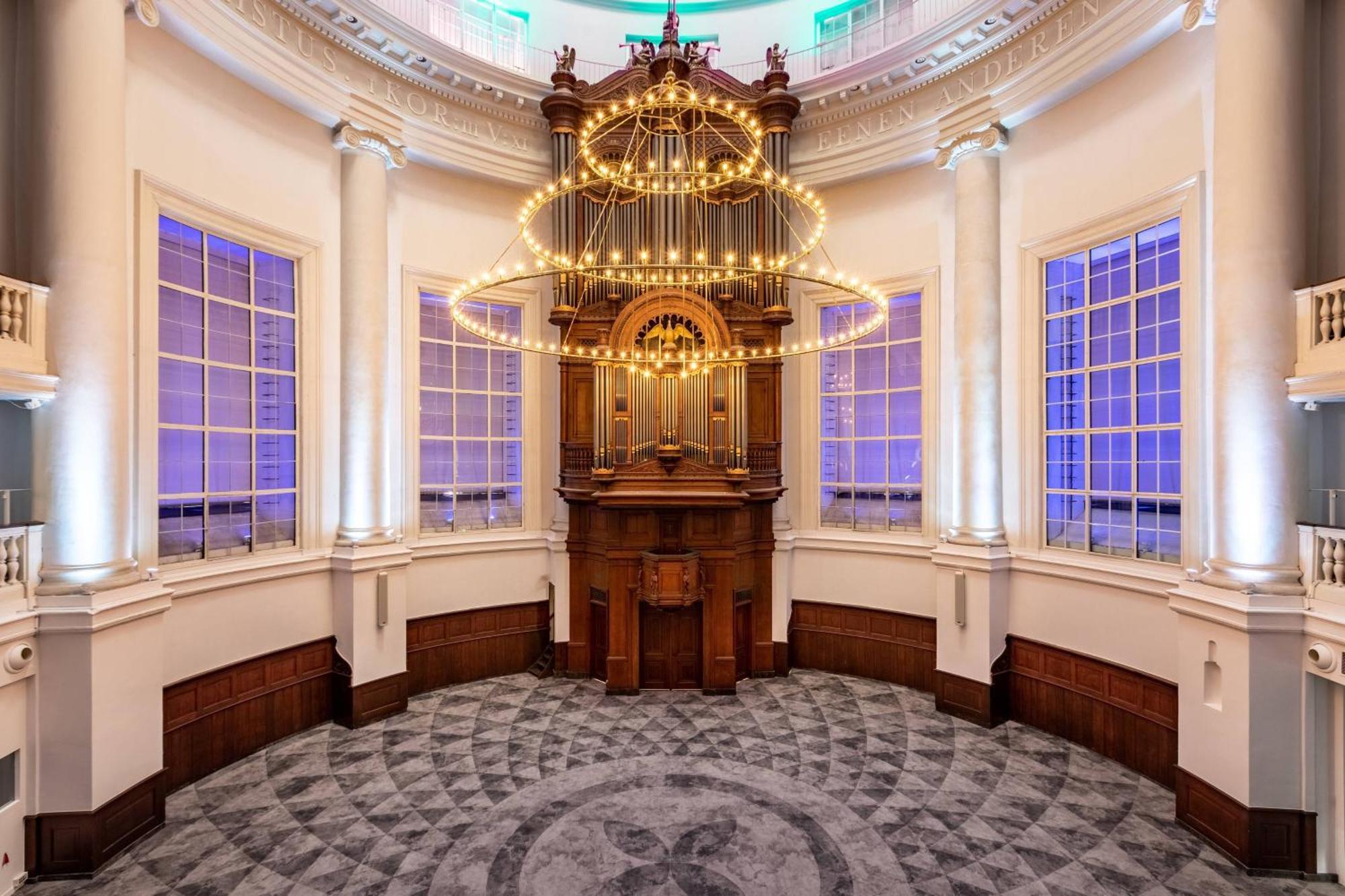 Renaissance Amsterdam Hotel Exterior photo The organ at the Royal Albert Hall