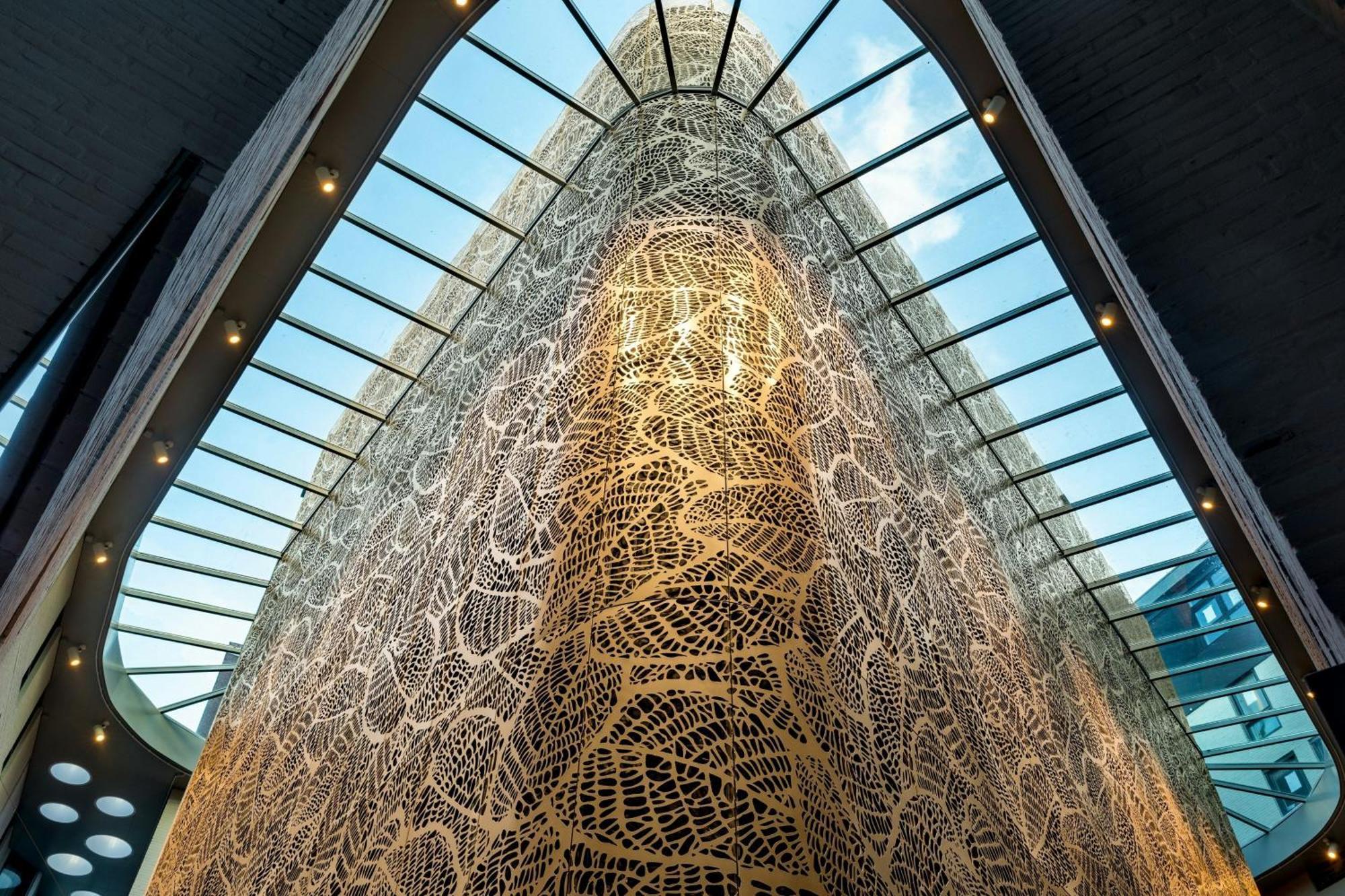 Renaissance Amsterdam Hotel Exterior photo The interior of the National Museum of the Marine Corps